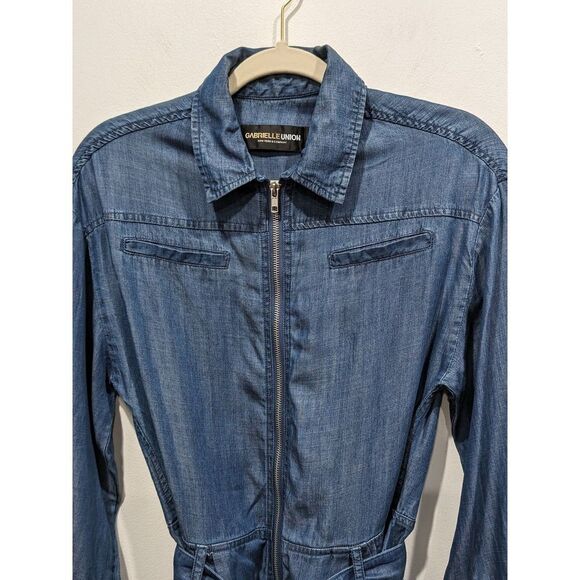 Gabrielle Union New York & Co Chambray Tab Sleeve Zip Front Tie Belt Romper, XS - Picture 2 of 15